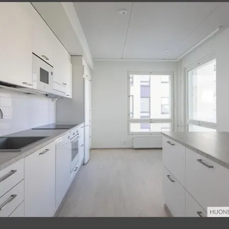 With Good Location For Families And Groups *