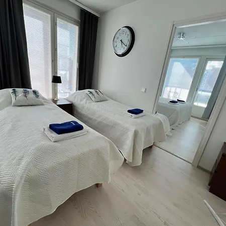 With Good Location For Families And Groups