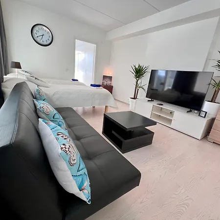 With Good Location For Families And Groups Vantaa