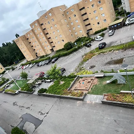 With Good Location For Families And Groups Appartement