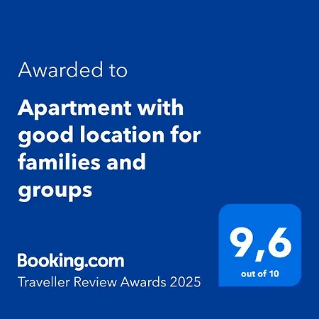 With Good Location For Families And Groups Appartement